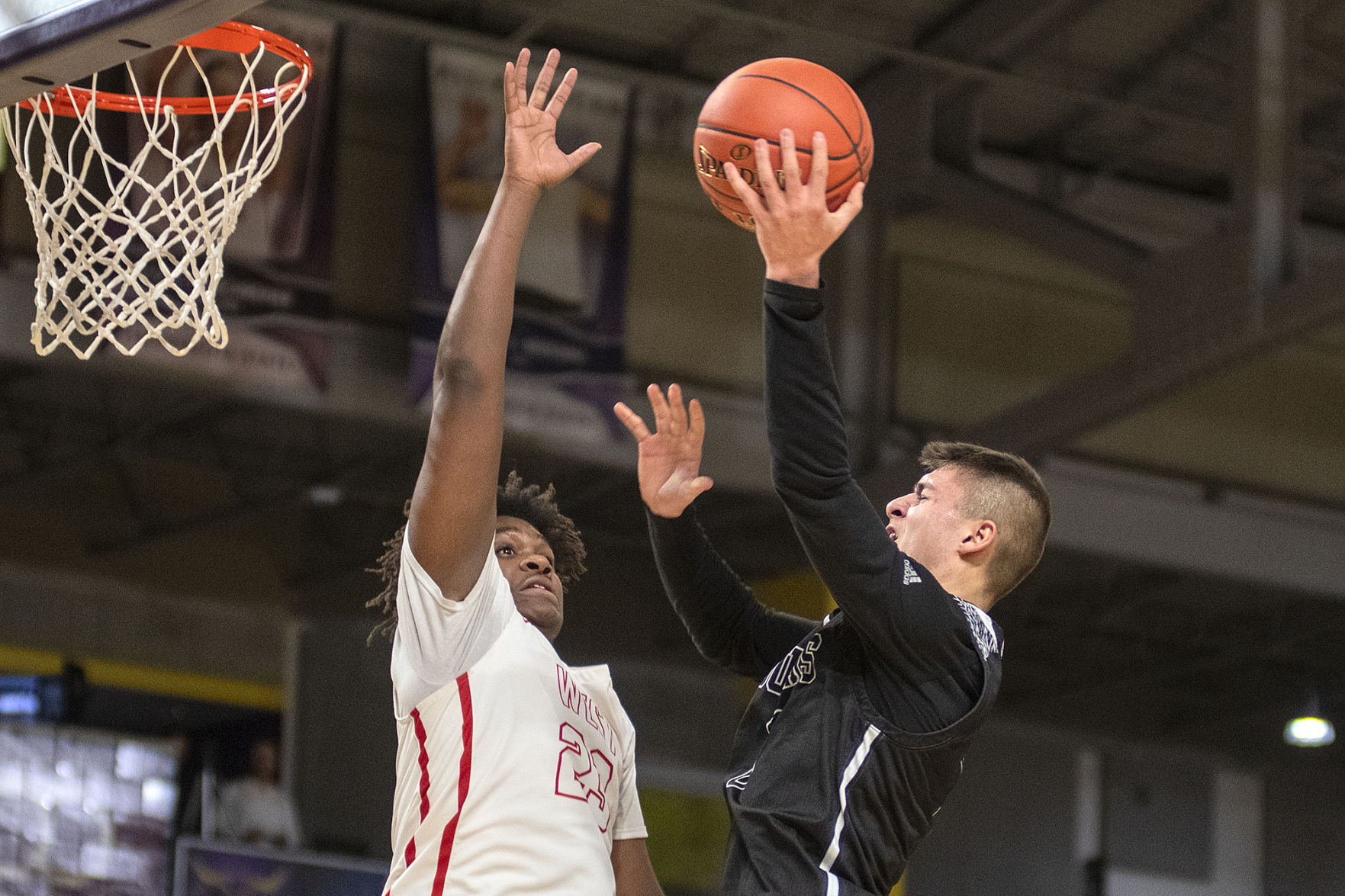 East vs West BBball 4